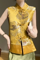 新中式国风盘扣缎面刺绣马甲女2025新款背心立领无袖提花上衣坎肩，女装马甲，圣丽羊绒