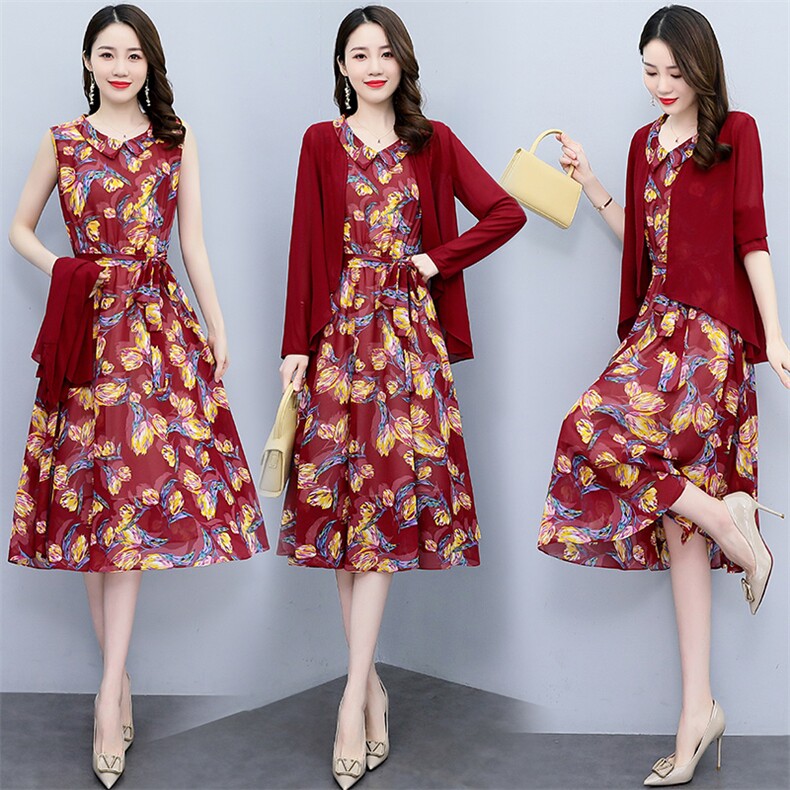 2022年春季时尚简约大方气质优雅收腰显瘦碎花裙两件套，女装套装/套裙，香水丽阁