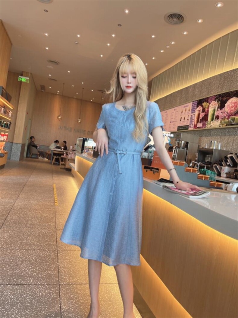 新款连衣裙，女装连衣裙，时尚名门