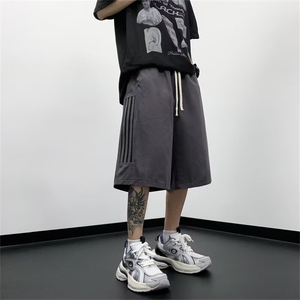 夏季短裤男条纹报恩裤f2ocus设计篮球运动五分裤子 DK2579图片