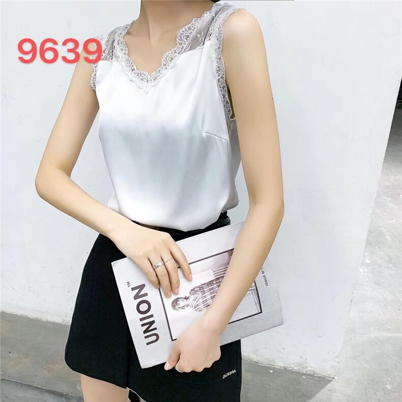 背心黑白两个色，女装背心吊带，蘑菇扣