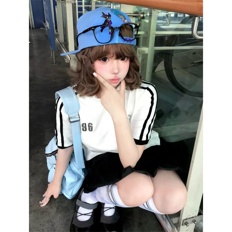 H0937-P35三杠学院风polo衫设计感翻领宽松短袖t恤男女同款图片