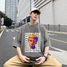 灰色