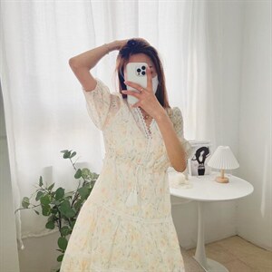 设计师品牌印花连衣裙图片