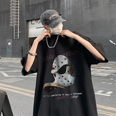 黑色