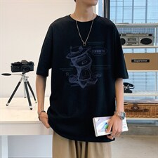 黑色