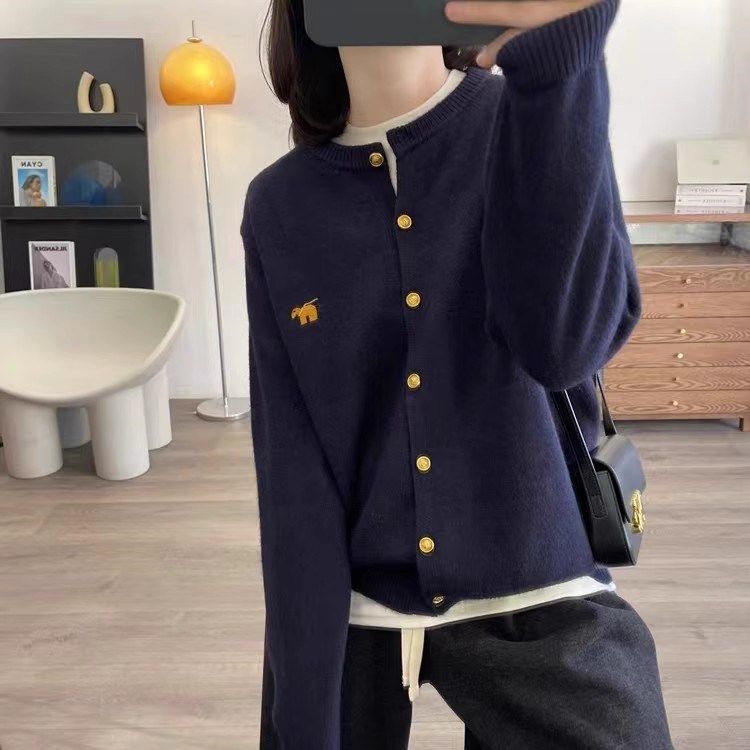 2024秋装新款小马刺绣开衫女短款宽松百搭长袖开衫,女装短外套,珍珑羊绒
