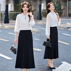 BAO现货2026新款春装时尚气质优雅立体植花衬衣百搭半身裙两件套，女装套装/套裙，火爆靓佳人