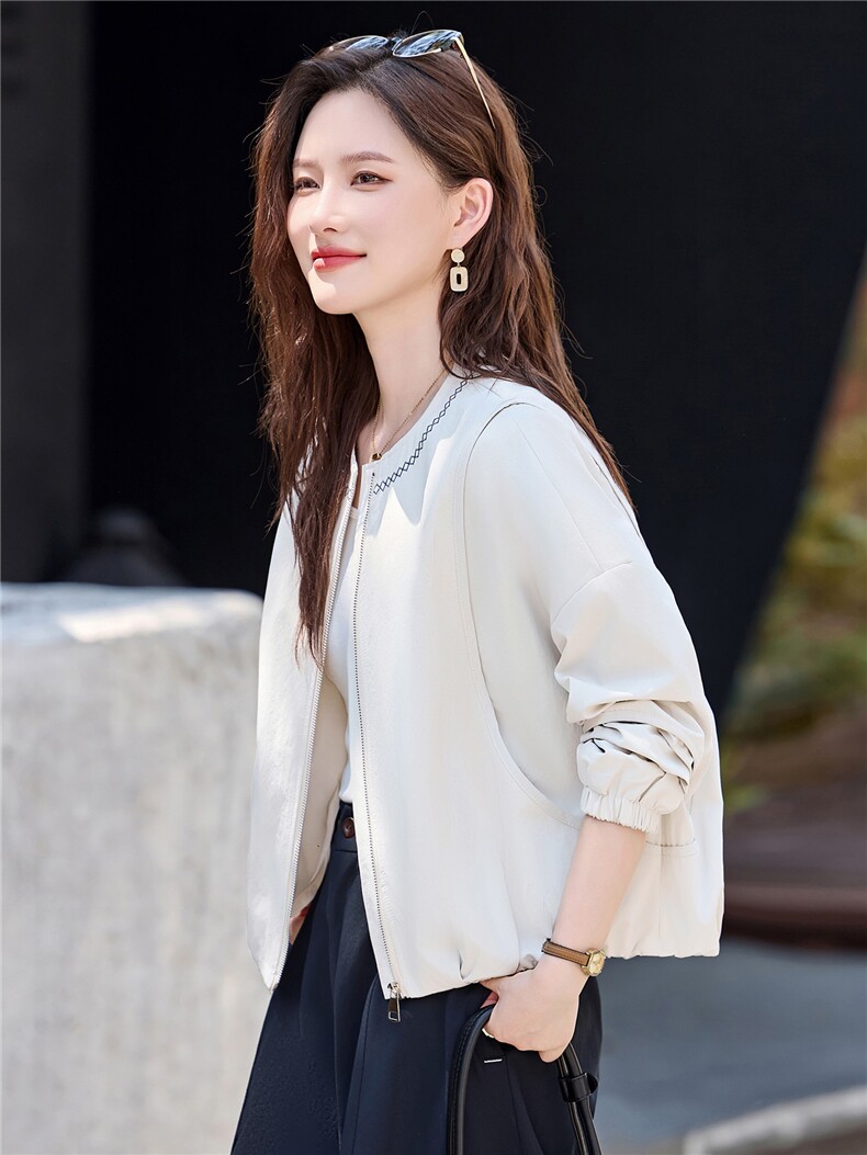撞色刺绣圆领短外套女2025秋季新款小个子休闲百搭超好看夹克上衣,女装短外套,鑫鑫美