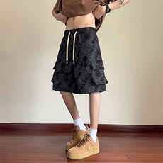 黑色