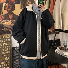 黑色
