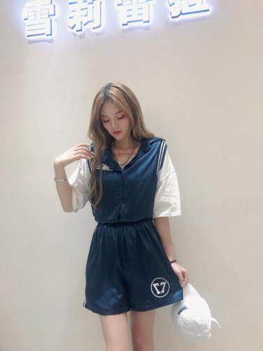 学院风两件套套装，女装职业装，雪莉雷拉