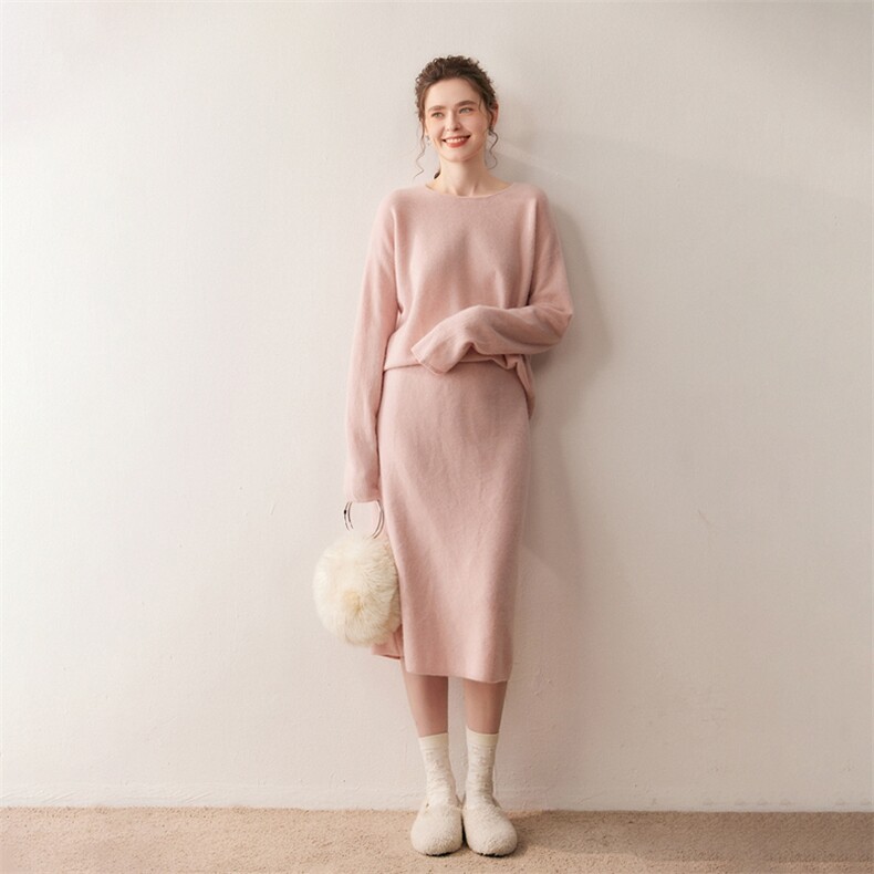 宽松韩版遮肉山羊绒衫显瘦轻盈毛衣女2025秋冬圆领保暖针织羊毛衫，女装针织衫/毛衣，朵沐纯羊绒