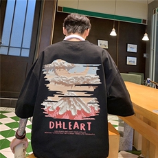 黑色