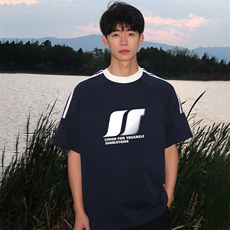 藏青色