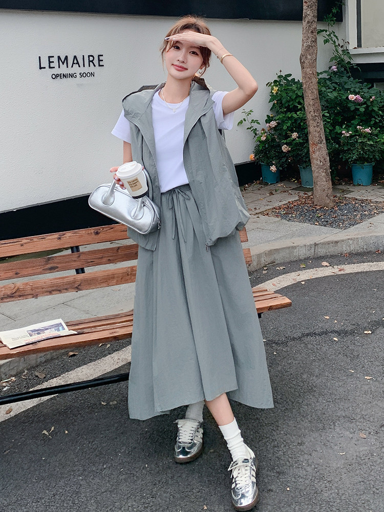 韩版休闲三件套装女夏季2025新款时尚连帽马甲不规则半身裙套装裙,女装套装/套裙,辉之琳