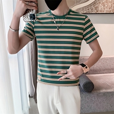 绿色