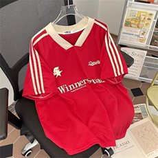 红色
