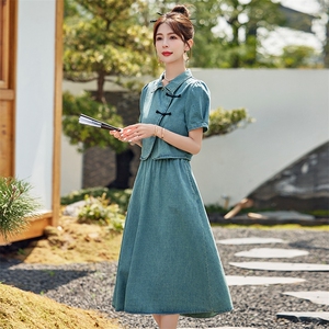 新中式国风牛仔套装女2025夏季新款复古气质盘扣上衣半身裙两件套图片