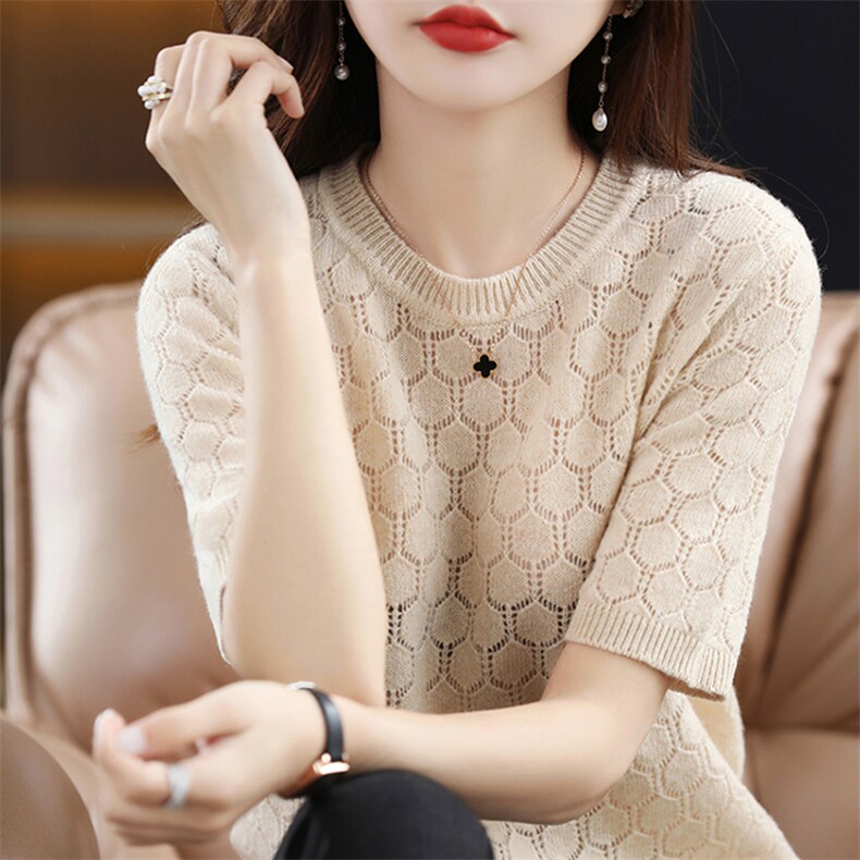 时尚潮流2024年秋季勾花镂空圆领套头羊毛打底衫,女装羊毛衫,亿东羊绒