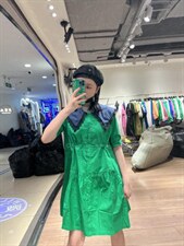 夏季新款连衣裙，女装连衣裙，微迪菲