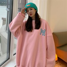 粉红色