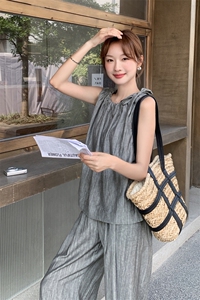 灰色轻熟风简约气质背心套装女2025夏新款爆款高级感阔腿裤两件套图片
