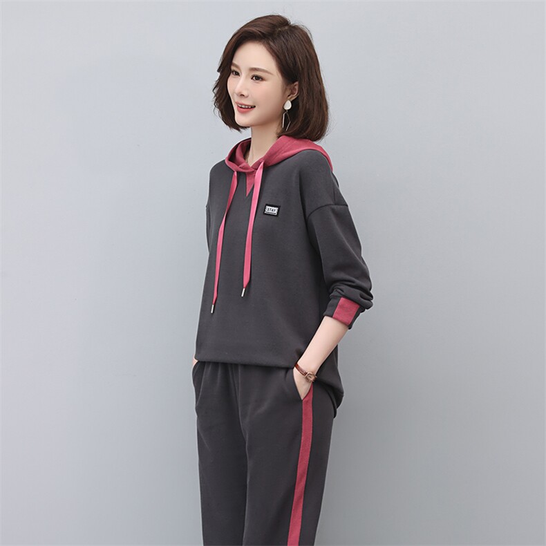 休闲运动服女士春秋2025春季新款妈妈春装时尚洋气卫衣,女装卫衣/绒衫,独衣靓