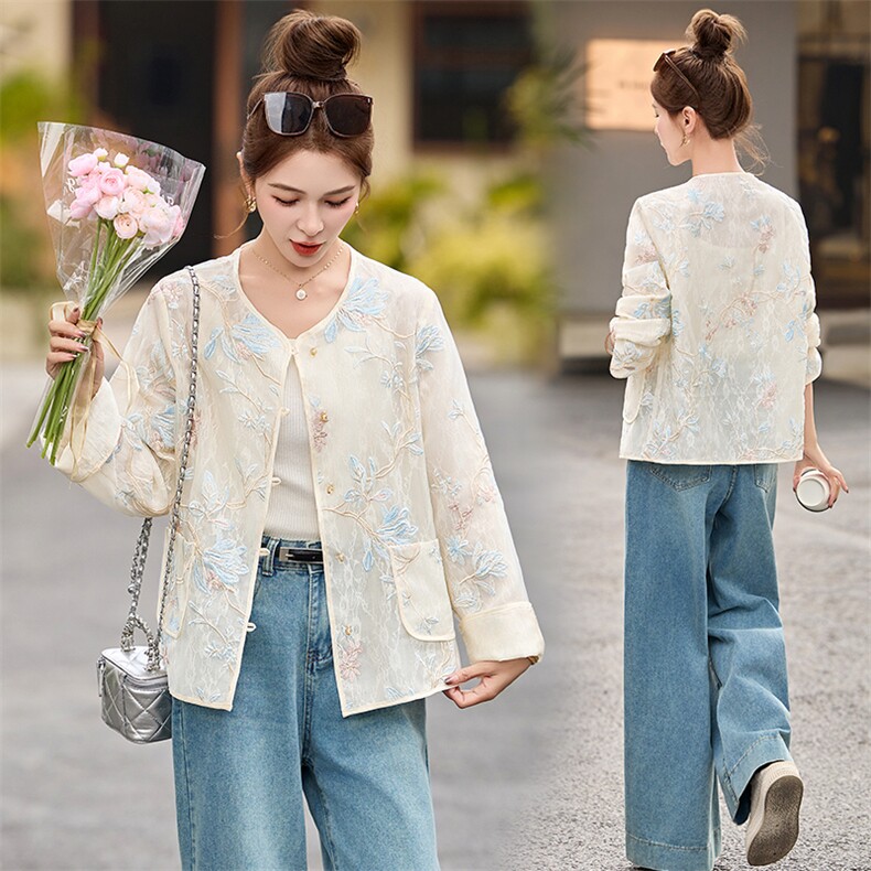 新中式国风春夏薄款外套女小个子轻奢高级感小香风刺绣开衫防晒衣，女装短外套，蓝诺裳