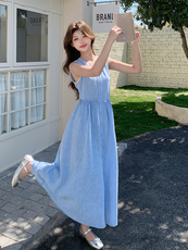 蓝色时尚设计感花边背心连衣裙女2025夏季新款浪漫度假风过膝长裙，女装连衣裙，浙宝276（原081）