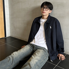 藏青色