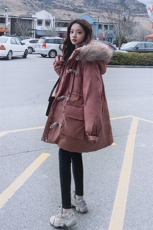 大货已出2020冬季新款牛角扣棉衣8605-A77（），女装棉衣/棉服，浙宝225