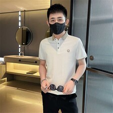 白色