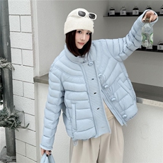 2025冬装新款时尚针织拼接门襟羽绒服，女装羽绒服，曼琳思菲