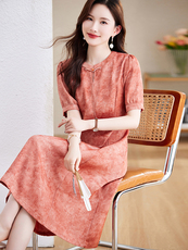 在仓~2025夏季醋酸扎染圆领改良旗袍盘扣修身连衣裙，女装连衣裙，新依时派