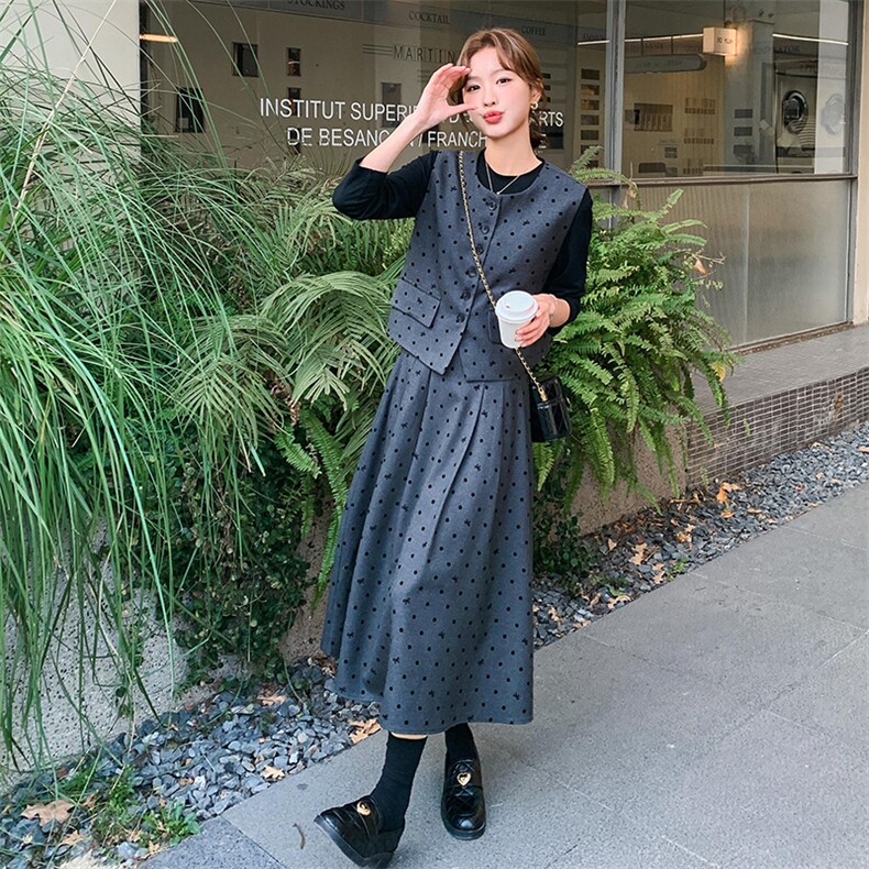 26春大货植绒波点三件套(马甲+半身裙+打底)2D001-6608-P185-K258,女装套装/套裙,2D001