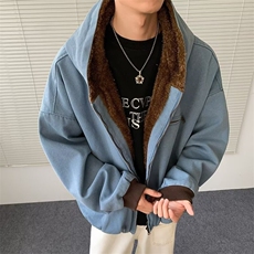 蓝色
