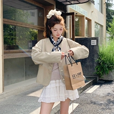 蕾丝拼接甜美卡其色短外套女春秋2025新款大方得体夹克上衣巨好看，女装短外套，2D080