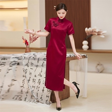 喜婆婆婚宴装2025新款醋酸大码妈妈礼服高贵改良红色旗袍连衣裙夏，女装汉服/婚纱/旗袍/礼服，小荷流