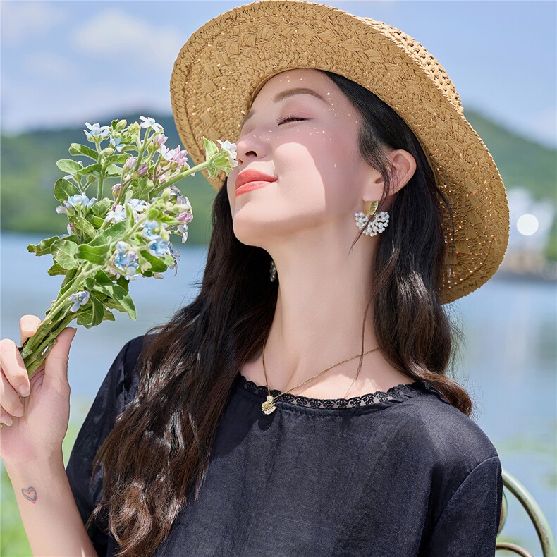 2026夏季文艺风套装，藏青暗花收腰显瘦质感高级搭配裤子清凉透气,女装套装/套裙,米莱