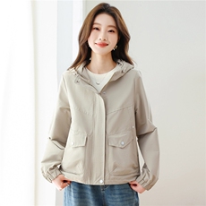 现货！现货！2026春季新款时尚宽松休闲短款外套女，女装短外套，以桐