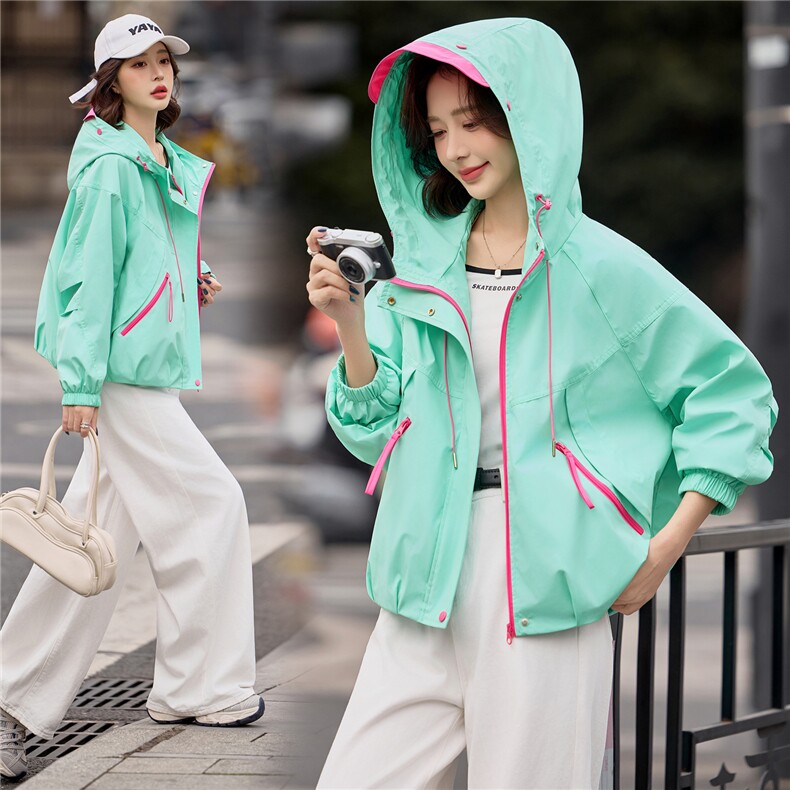 2026年春季新款女士马卡龙色风衣外套，女装短外套，依路服饰