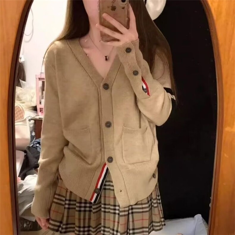 v领毛衣外套女春秋季2024新款韩系穿搭学院风针织开衫上衣图片