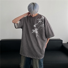 灰色