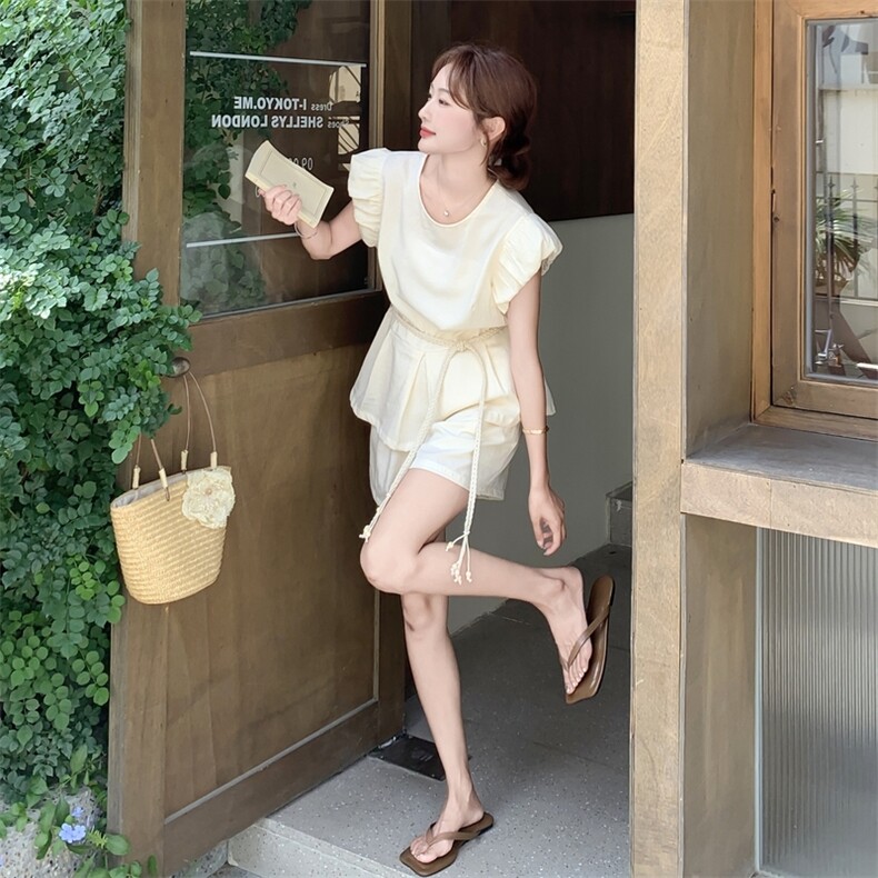 今年流行韩系气质套装女2025夏新款小个子收腰系带上衣短裤两件套,女装套装/套裙,2C159