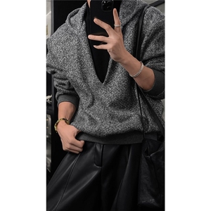 现货 龙叨叨假两件V领连帽宽松卫衣男W138/P85图片