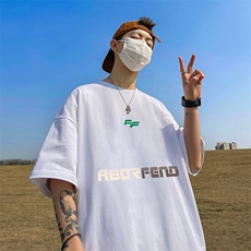 白色