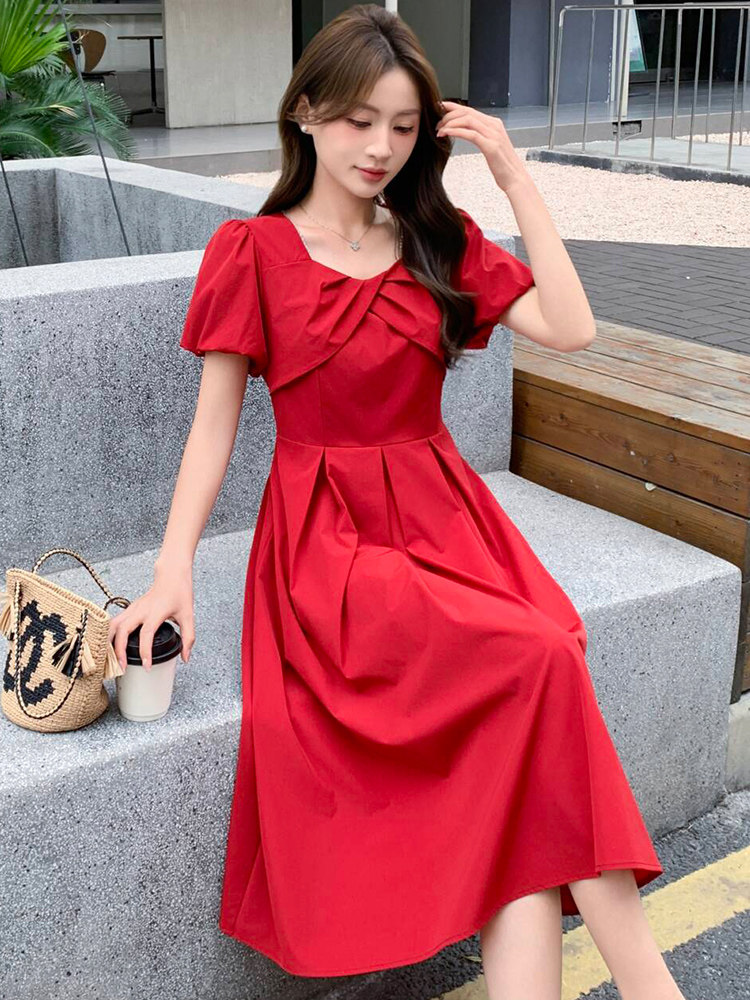 2026年夏季新款方领气质优雅收腰显瘦连衣裙清新甜美中长女裙,女装连衣裙,超帛