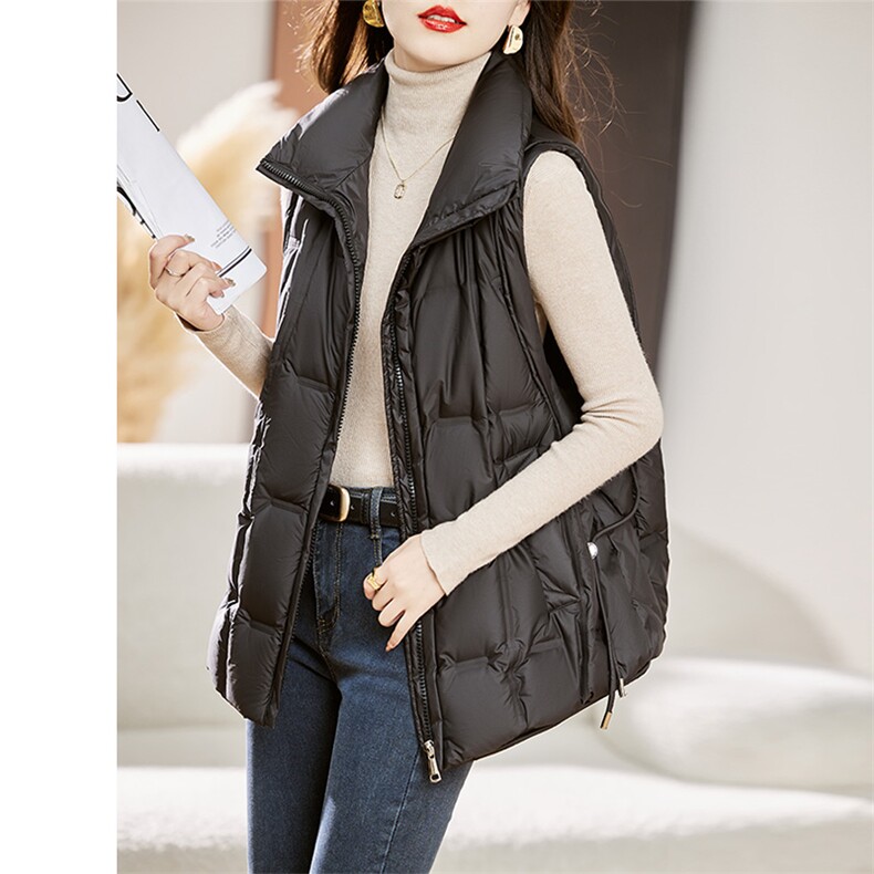 羽绒服马甲女外穿坎肩2025秋冬季新款马夹洋气轻薄白鸭绒背心外套,女装马甲,丽影随形