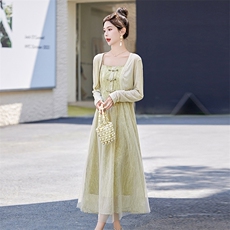 《现货新品》多色可选时尚休闲针织短外套复古连衣裙两件套，女装套装/套裙，曼琳思菲